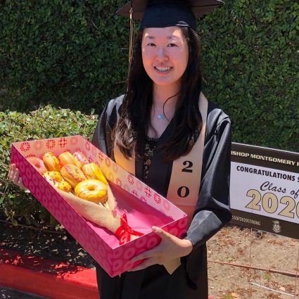 Donut-Bouquet-Graduation